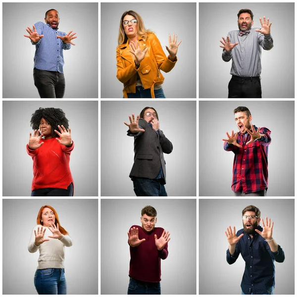 Gruppo Persone Miste Donne Uomini Disgustati Arrabbiati Tenendo Mani Stop — Foto Stock