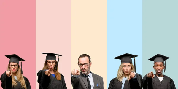 Senior Teacher His Graduate Students Pointing Front Finger — Stock Photo, Image