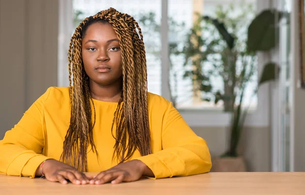 African American Woman Home Confident Expression Smart Face Thinking Serious — Stock Photo, Image