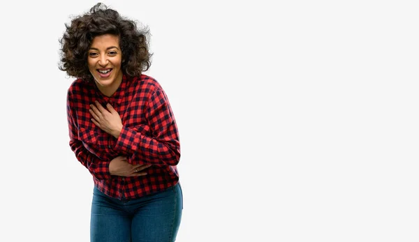 Mooie Arabische Vrouw Zelfverzekerd Blij Met Een Grote Natuurlijke Glimlach — Stockfoto