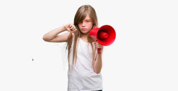 Jovem Criança Loira Segurando Megafone Com Rosto Irritado Sinal Negativo — Fotografia de Stock