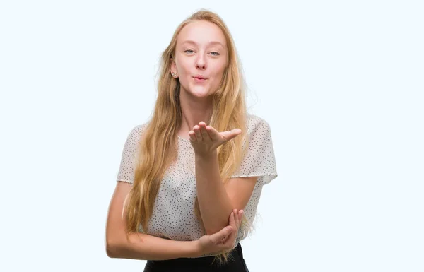 Blonde Teenager Woman Wearing Moles Shirt Looking Camera Blowing Kiss — Stock Photo, Image