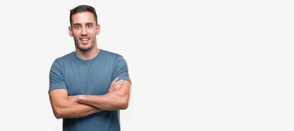 Bonito Jovem Casual Cara Feliz Sorrindo Com Braços Cruzados Olhando — Fotografia de Stock