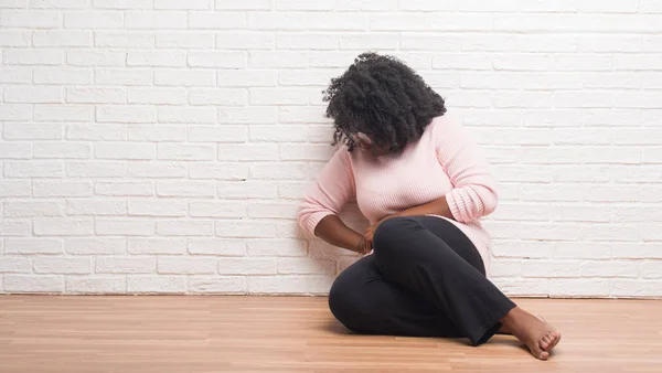 Young African American Woman Sitting Floor Home Hand Stomach Because — Stock Photo, Image
