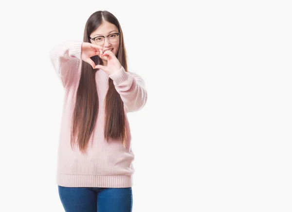 Jovem Chinesa Sobre Fundo Isolado Usando Óculos Sorrindo Amor Mostrando — Fotografia de Stock