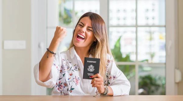 Young Woman Home Holding Passport United States Annoyed Frustrated Shouting — Stock Photo, Image