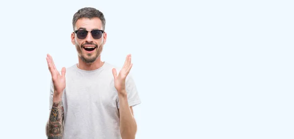 Young Tattooed Adult Man Wearing Sunglasses Very Happy Excited Winner — Stock Photo, Image