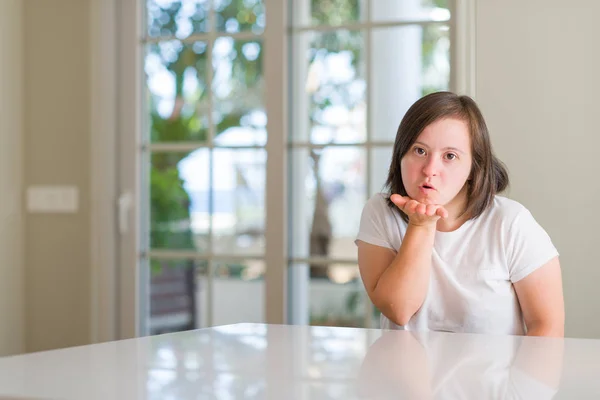 Syndrome Woman Home Looking Camera Blowing Kiss Hand Air Being — Stock Photo, Image