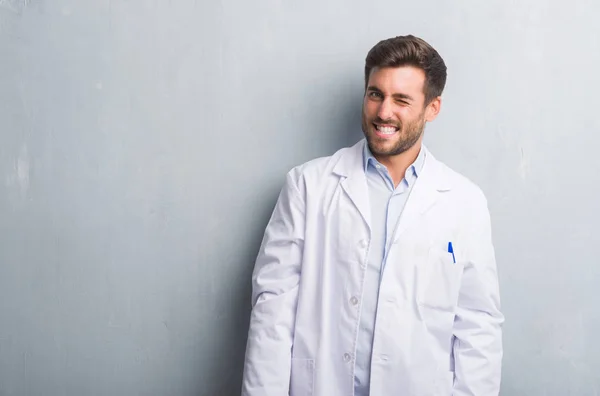 Handsome Young Professional Man Grey Grunge Wall Wearing White Coat — Stock Photo, Image