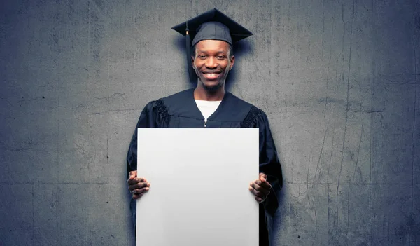 Jovem Estudante Pós Graduação Africana Negro Segurando Banner Publicidade Branco — Fotografia de Stock