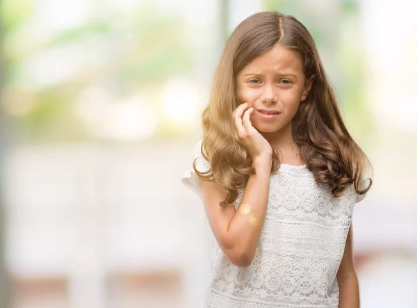 Brunette Hispanic Girl Touching Mouth Hand Painful Expression Because Toothache — Stock Photo, Image