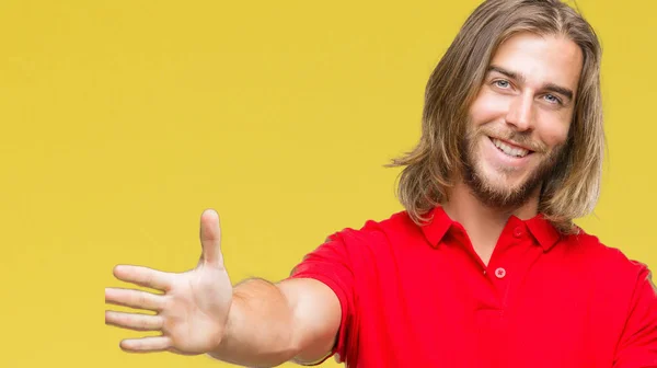 Young Handsome Man Long Hair Isolated Background Looking Camera Smiling — Stock Photo, Image