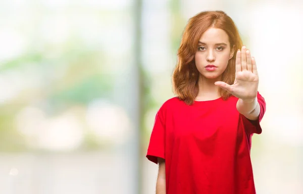 Giovane Bella Donna Sfondo Isolato Facendo Smettere Cantare Con Palmo — Foto Stock