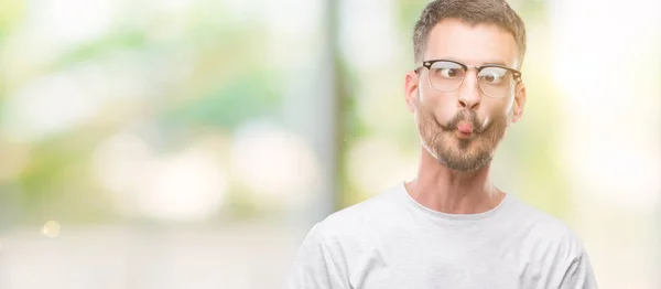 Young Tattooed Adult Man Making Fish Face Lips Crazy Comical — Stock Photo, Image