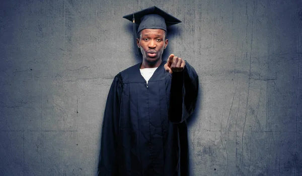 Mladí Africké Postgraduální Student Černý Muž Koužek Prstem — Stock fotografie