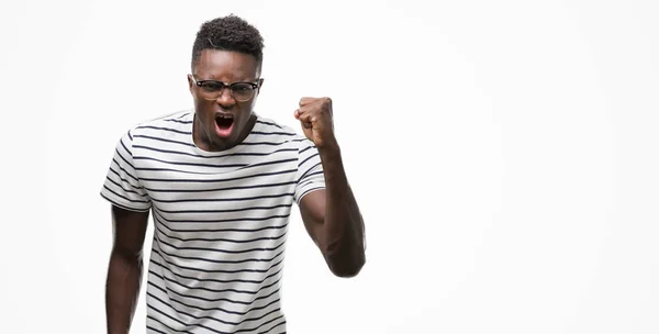 Fiatal Afroamerikai Férfi Szemüveg Sötétkék Póló Mérges Őrült Ököl Csalódott — Stock Fotó
