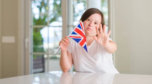 증후군 집에서 제스처를 자신감 표시를 손으로 국기를 — 스톡 사진