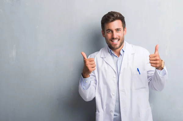 Handsome Young Professional Man Grey Grunge Wall Wearing White Coat — Stock Photo, Image