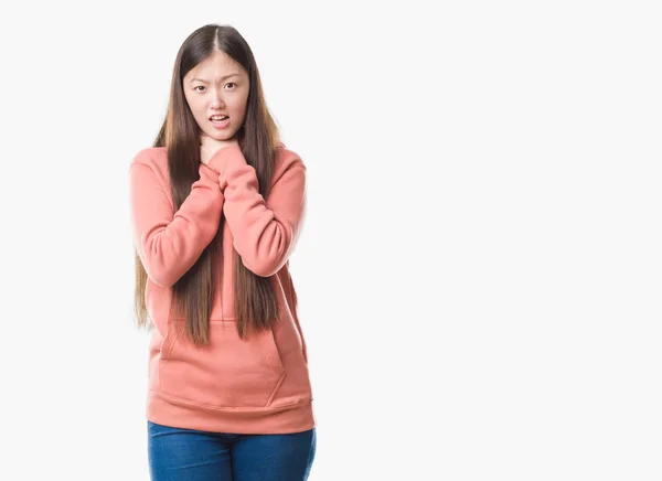 Young Chinese Woman Isolated Background Wearing Sport Sweathshirt Shouting Suffocate — Stock Photo, Image