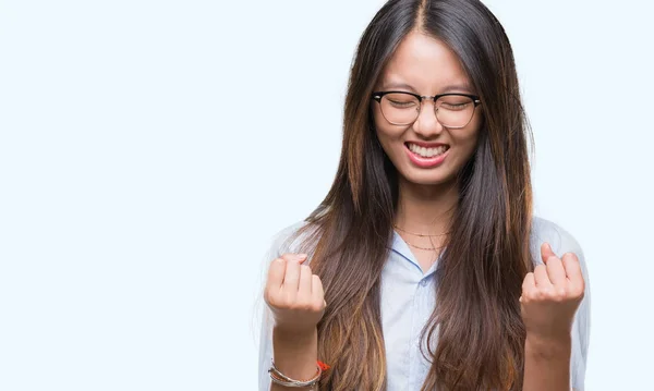 Joven Mujer Negocios Asiática Con Gafas Sobre Fondo Aislado Muy —  Fotos de Stock