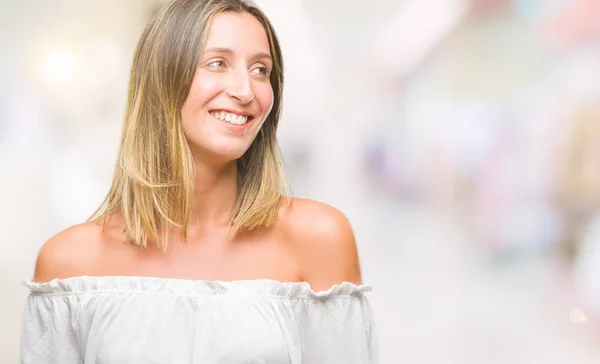 Young Beautiful Woman Isolated Background Looking Away Side Smile Face — Stock Photo, Image