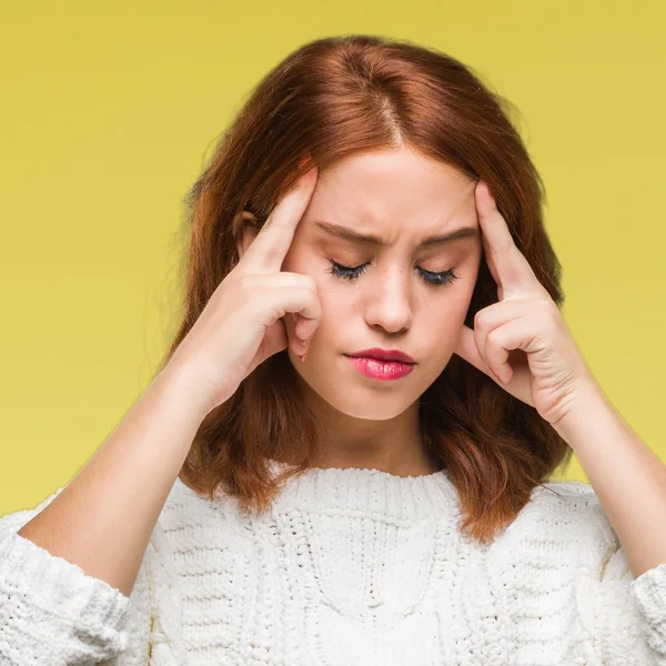 Mujer Hermosa Joven Sobre Fondo Aislado Usando Suéter Invierno Con —  Fotos de Stock