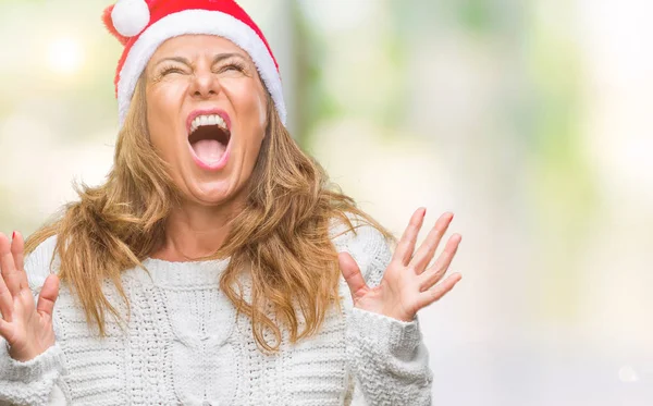 Middelbare Leeftijd Senior Spaanse Vrouw Kerstmuts Dragen Geïsoleerde Achtergrond Gekke — Stockfoto