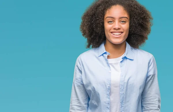 Mujer Afroamericana Joven Sobre Fondo Aislado Con Una Sonrisa Feliz — Foto de Stock