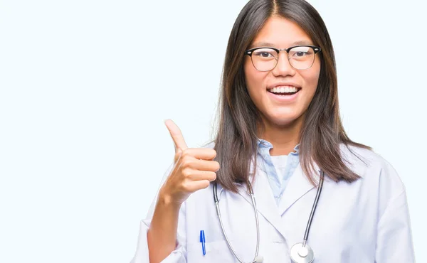 Young Asian Doctor Woman Isolated Background Doing Happy Thumbs Gesture — Stock Photo, Image