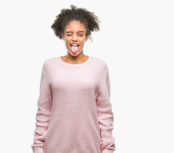 Young Afro American Woman Wearing Winter Sweater Isolated Background Sticking — Stock Photo, Image