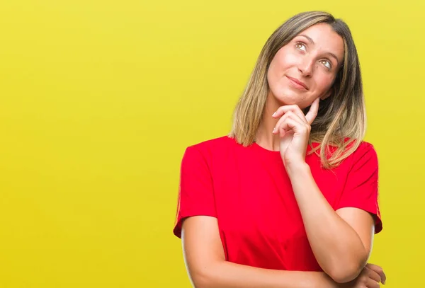 Ung Vacker Kvinna Över Isolerade Bakgrund Med Hand Hakan Funderar — Stockfoto