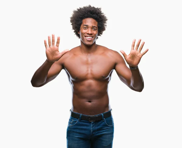 Afro Americký Shirtless Muž Ukazující Nahé Tělo Izolované Pozadí Zobrazení — Stock fotografie