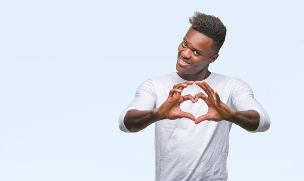 Jonge Afro Amerikaanse Man Geïsoleerde Achtergrond Glimlachend Liefde Met Hartsymbool — Stockfoto