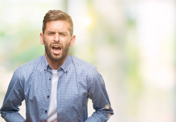 Joven Hombre Guapo Con Camiseta Blanca Sobre Fondo Aislado Con —  Fotos de Stock