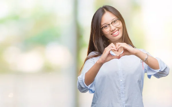 Giovane Donna Affari Asiatica Indossa Occhiali Sfondo Isolato Sorridente Amore — Foto Stock