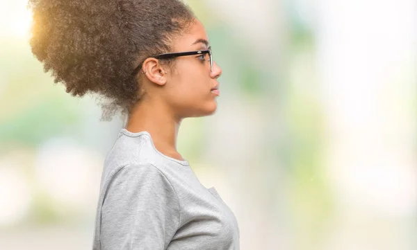 Young Afro American Woman Wearing Glasses Isolated Background Looking Side — Stock Photo, Image