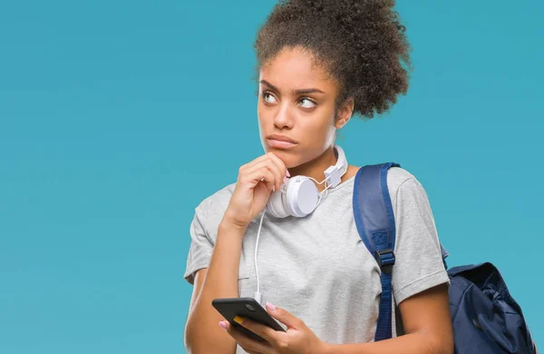 Ung Vacker Afro Amerikansk Student Kvinna Hålla Ryggsäck Över Isolerade — Stockfoto