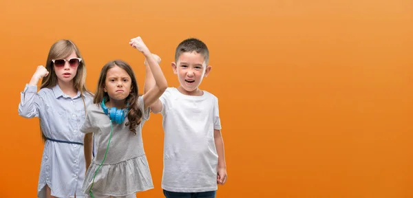 Group Boy Girls Kids Orange Background Annoyed Frustrated Shouting Anger — Stock Photo, Image