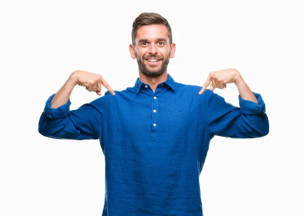 Joven Hombre Guapo Sobre Fondo Aislado Mirando Confiado Con Sonrisa — Foto de Stock