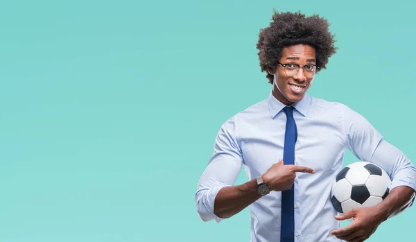 Afro Americano Manager Hombre Celebración Fútbol Pelota Sobre Aislado Fondo — Foto de Stock