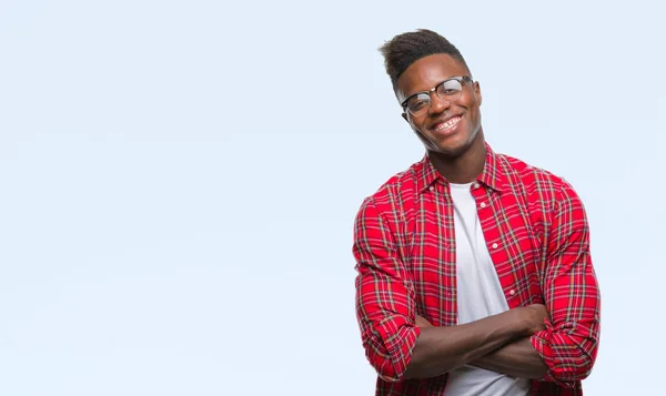 Jonge Afro Amerikaanse Man Geïsoleerde Achtergrond Blij Gezicht Lachend Met — Stockfoto