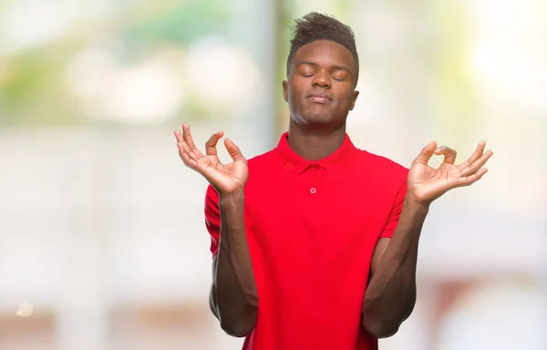 Jovem Homem Afro Americano Sobre Fundo Isolado Relaxar Sorrir Com — Fotografia de Stock