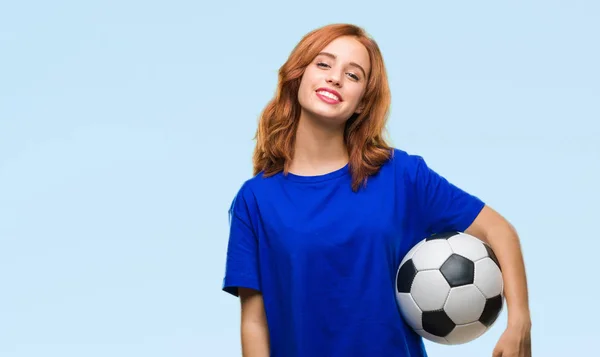 Giovane Bella Donna Sfondo Isolato Tenendo Palla Calcio Con Una — Foto Stock
