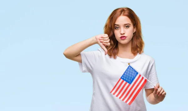 Joven Hermosa Mujer Sosteniendo Bandera América Sobre Fondo Aislado Con —  Fotos de Stock