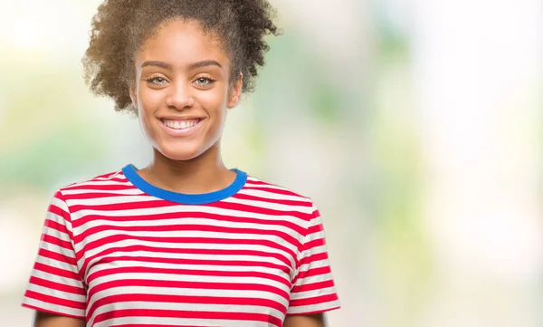 Zole Arka Plan Ile Bir Mutlu Güzel Genç Afro Amerikan — Stok fotoğraf