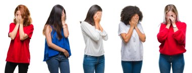 Kolaj bir grup yüz eller ile ağlayarak süre kapsayan üzgün ifade ile izole arka plan üzerinde güzel Çin, Asya, Afrika kökenli Amerikalı, beyaz kadın. Depresyon kavramı.