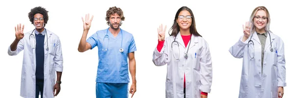 组的医生 外科医生的人在孤立的背景显示和指向四的手指 而微笑着自信和快乐 — 图库照片