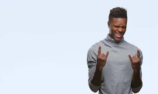 Jonge Afro Amerikaanse Man Geïsoleerde Achtergrond Schreeuwen Met Gekke Expressie — Stockfoto