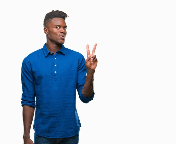 Jeune Homme Afro Américain Sur Fond Isolé Souriant Avec Sourire — Photo