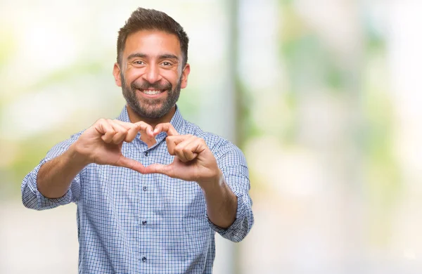 Hombre Hispano Adulto Sobre Fondo Aislado Sonriendo Amor Mostrando Símbolo — Foto de Stock